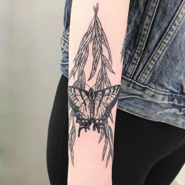 50 Willow Tattoo Ideas: Meaning and Designs