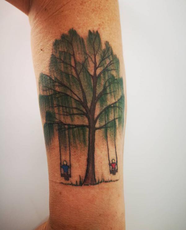 50 Willow Tattoo Ideas: Meaning and Designs