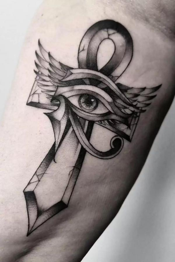 50 Eye of Horus Tattoos with Meaning