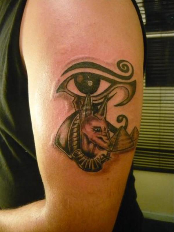 50 Eye of Horus Tattoos with Meaning