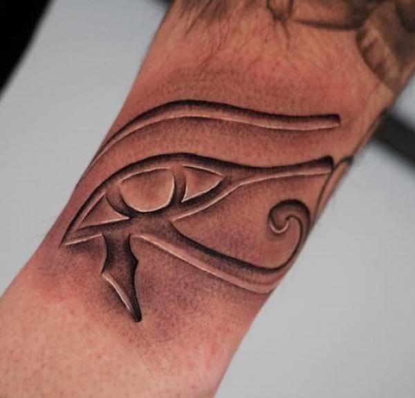 50 Eye of Horus Tattoos with Meaning