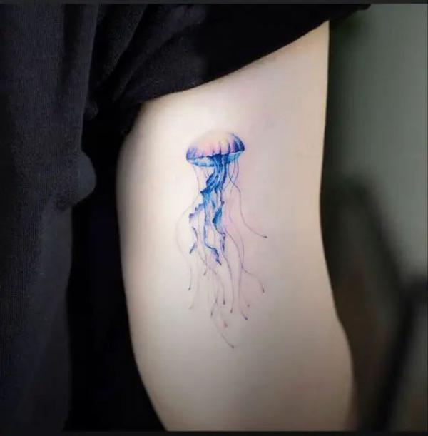 100 Jellyfish Tattoo Designs: the Elegance of Marine Life