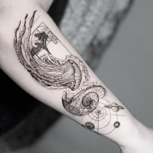 100 Jellyfish Tattoo Designs: the Elegance of Marine Life