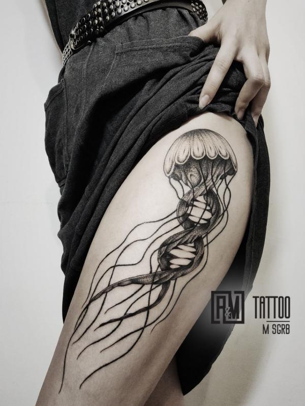 100 Jellyfish Tattoo Designs: the Elegance of Marine Life