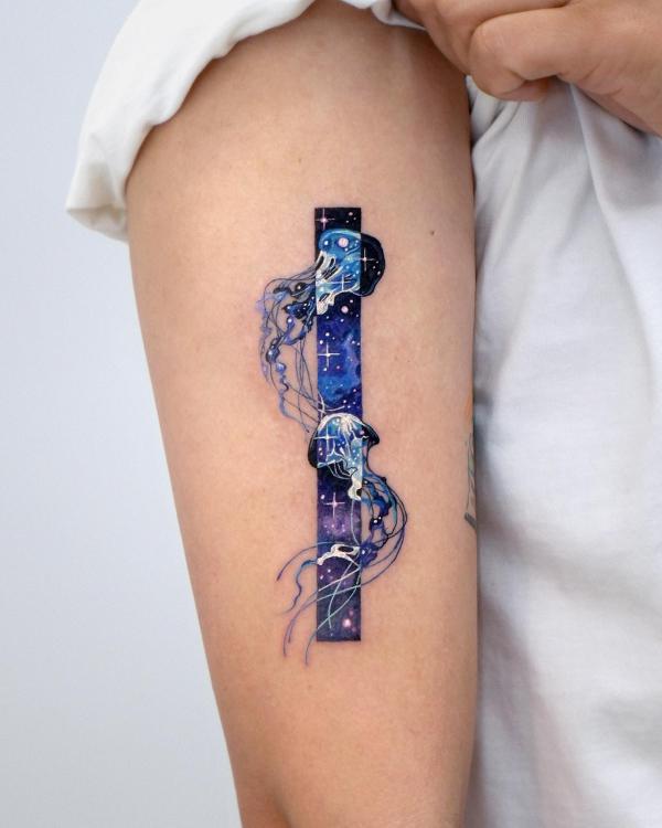 100 Jellyfish Tattoo Designs: the Elegance of Marine Life