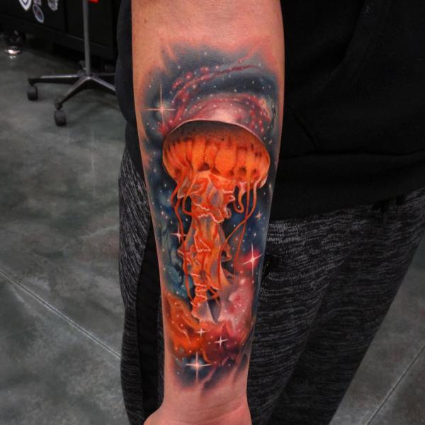 100 Jellyfish Tattoo Designs: the Elegance of Marine Life