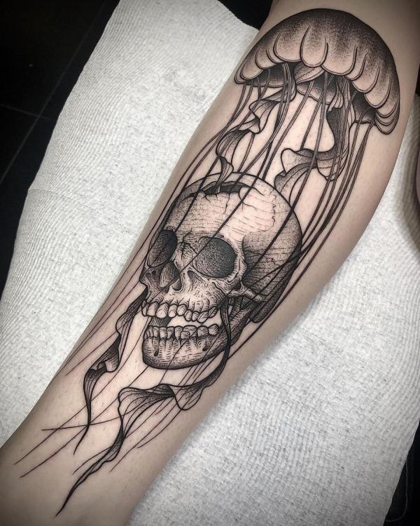 100 Jellyfish Tattoo Designs: the Elegance of Marine Life