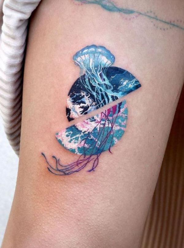 100 Jellyfish Tattoo Designs: the Elegance of Marine Life