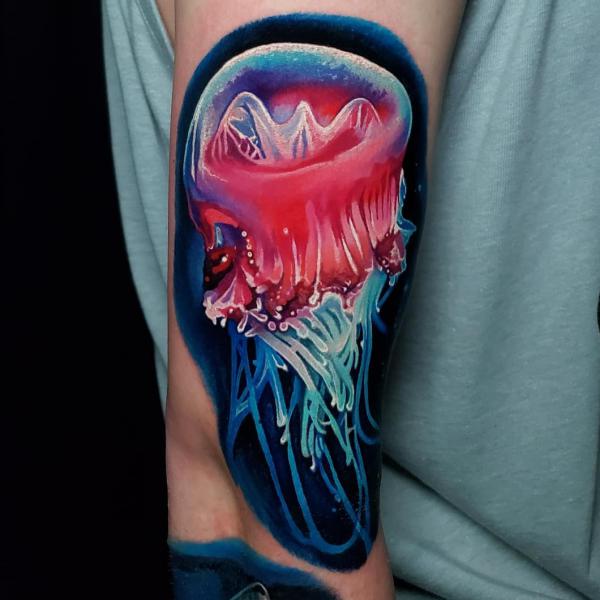 100 Jellyfish Tattoo Designs: the Elegance of Marine Life