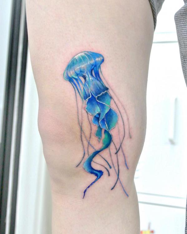 100 Jellyfish Tattoo Designs: the Elegance of Marine Life