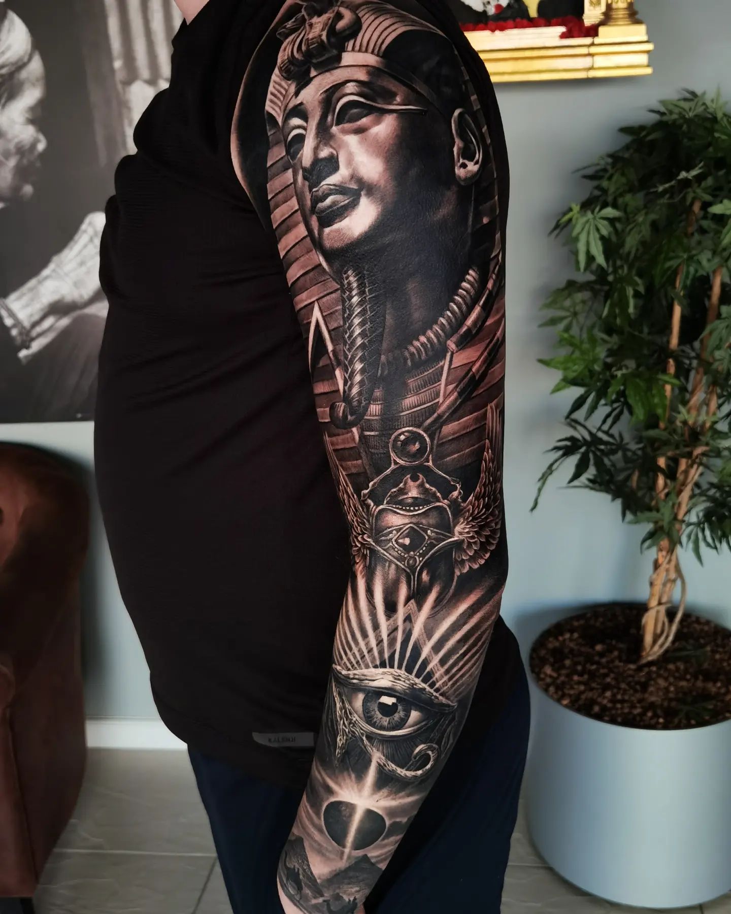 45 King Tut Tattoos: A Journey into the Ancient Egypt