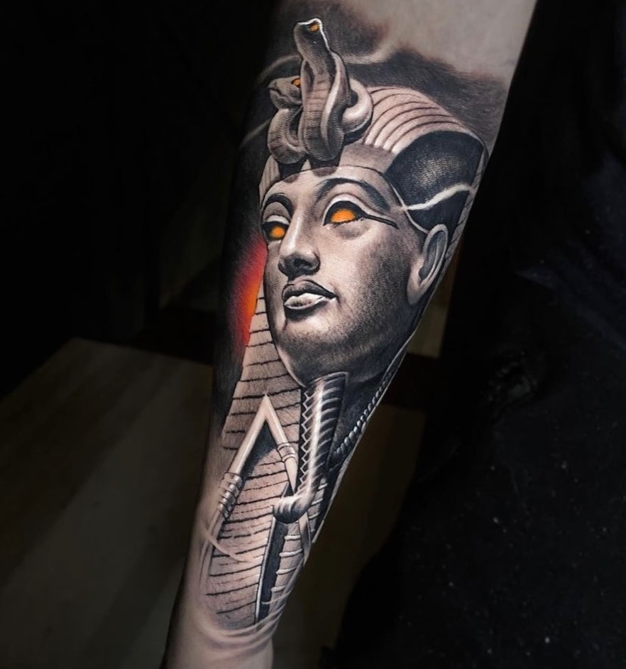 45 King Tut Tattoos: A Journey into the Ancient Egypt