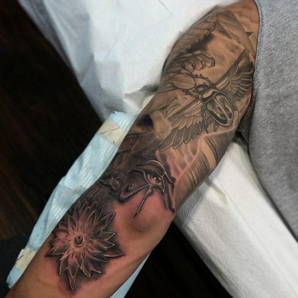 55 Eye of Ra Tattoo Designs with Meanings