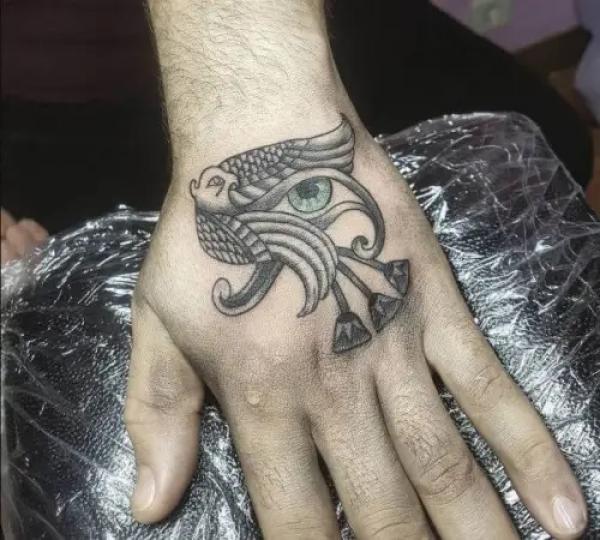 55 Eye of Ra Tattoo Designs with Meanings