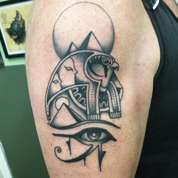 55 Eye of Ra Tattoo Designs with Meanings