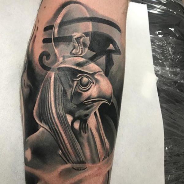 55 Eye of Ra Tattoo Designs with Meanings