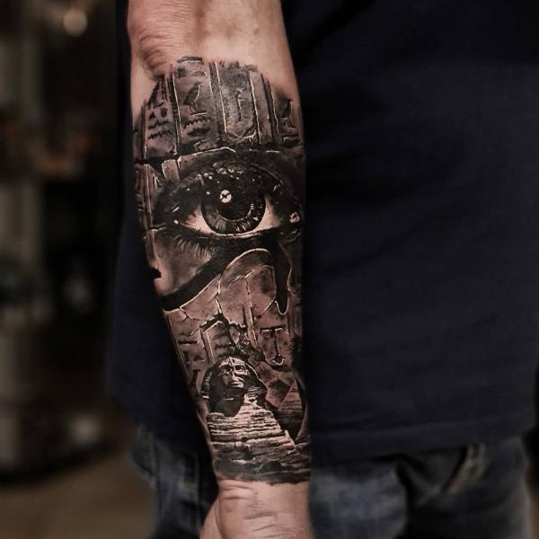 55 Eye of Ra Tattoo Designs with Meanings