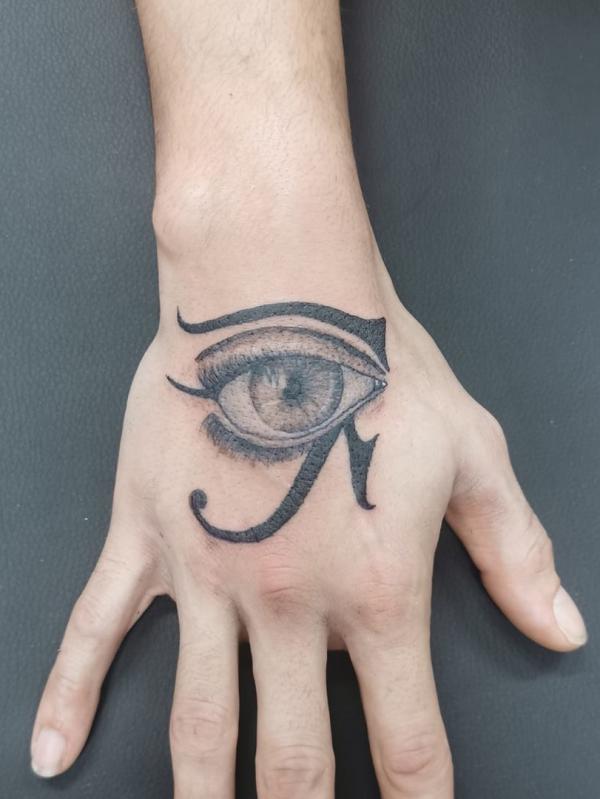 55 Eye of Ra Tattoo Designs with Meanings