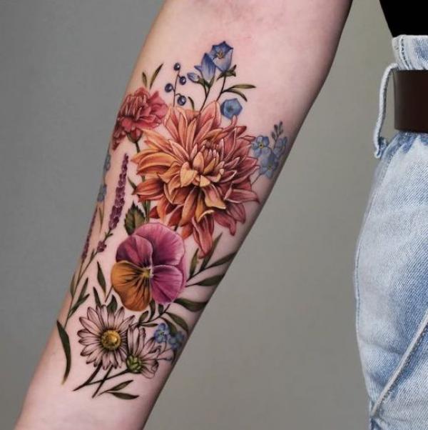 70 Colorful Dahlia Tattoo Designs with Meanings