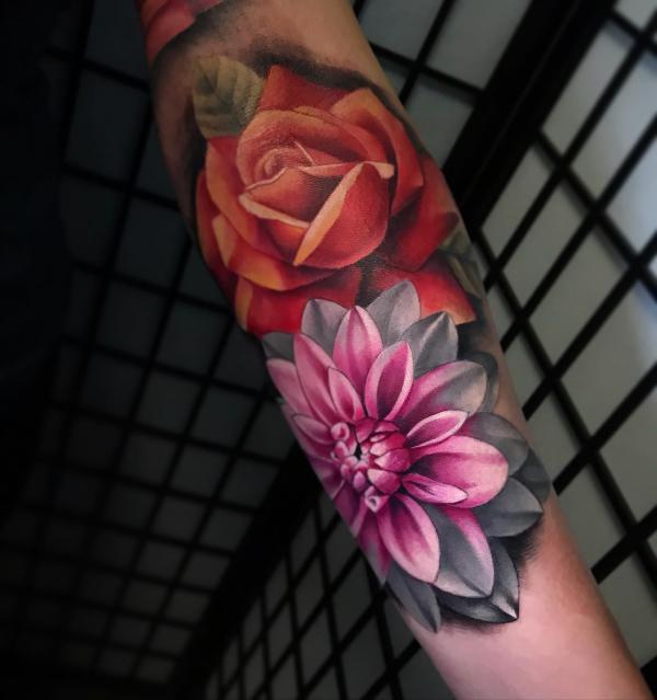 70 Colorful Dahlia Tattoo Designs with Meanings