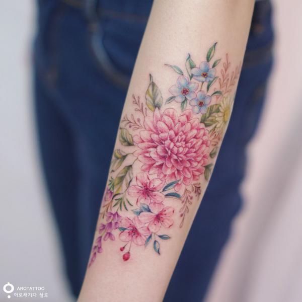 70 Colorful Dahlia Tattoo Designs with Meanings