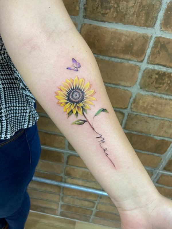 45 Sunflower and Butterfly Tattoo Designs: Ideas for Your Next Ink