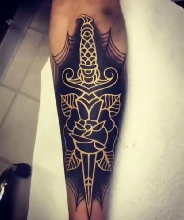 80 Rose and Dagger Tattoo Designs: A Blend of Beauty and Edge
