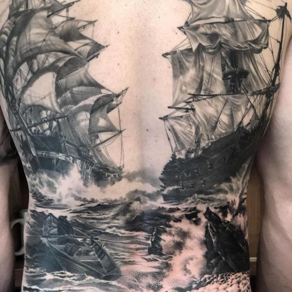 Shipwreck Tattoo: the Depths of Symbolism and Artistry