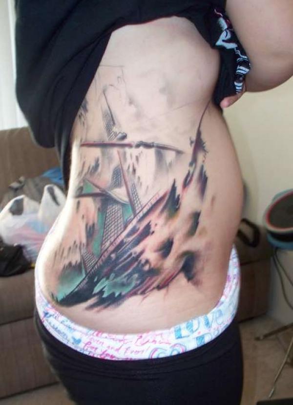 Shipwreck Tattoo: the Depths of Symbolism and Artistry