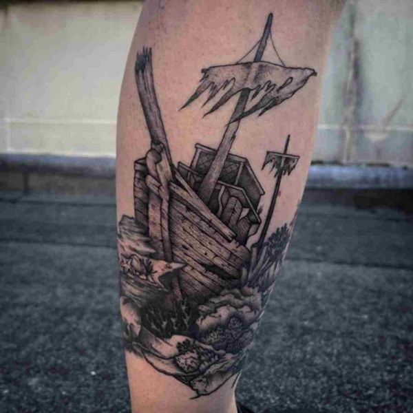 Shipwreck Tattoo: the Depths of Symbolism and Artistry