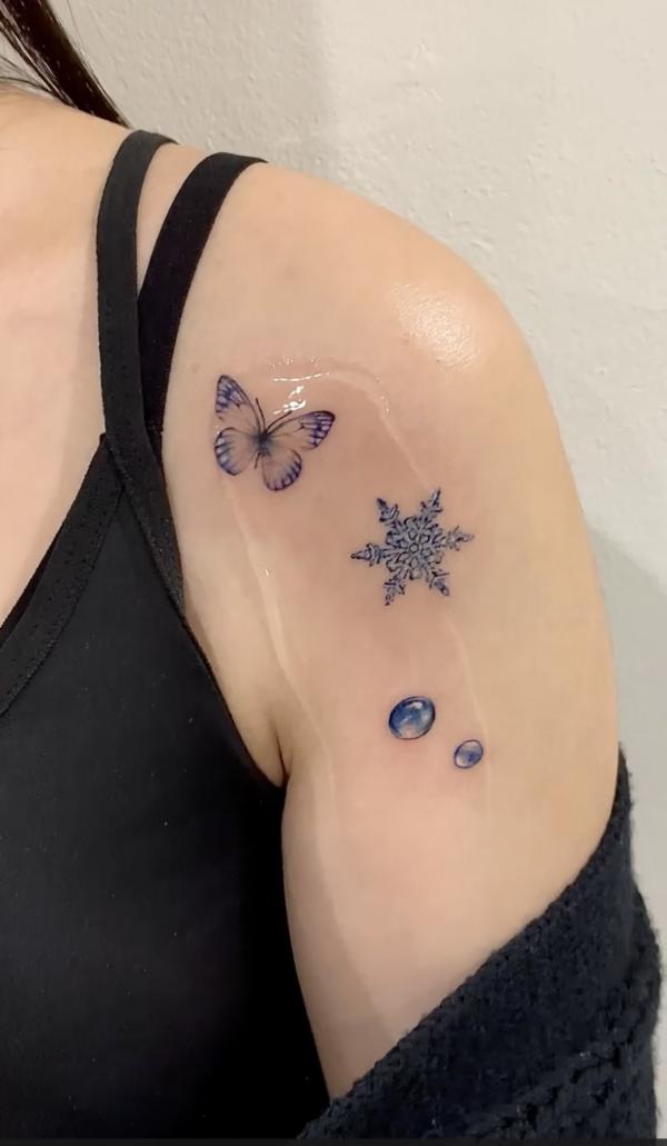 100 Snowflake tattoo Ideas for Your Winter Ink