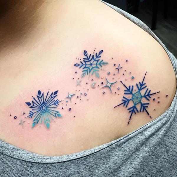 100 Snowflake tattoo Ideas for Your Winter Ink