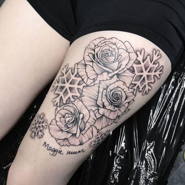 100 Snowflake tattoo Ideas for Your Winter Ink