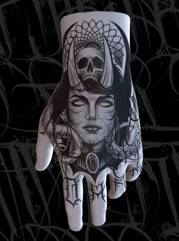40 Medusa Hand Tattoo Designs with Meaning