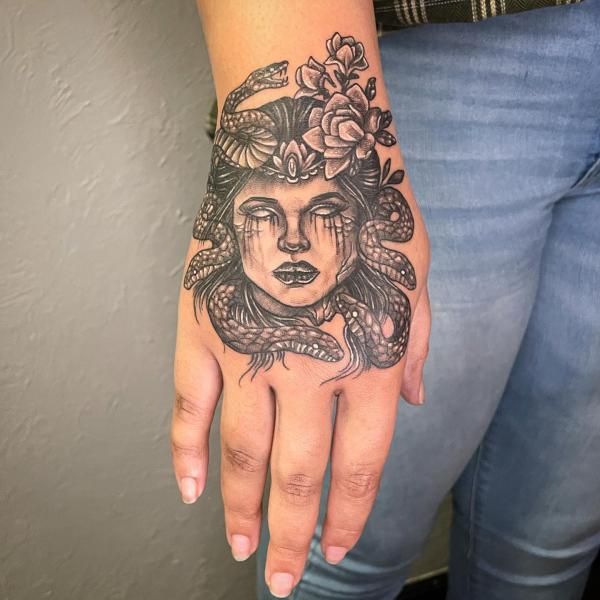 40 Medusa Hand Tattoo Designs with Meaning