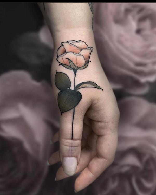 40 Timeless Rose Finger Tattoo Designs
