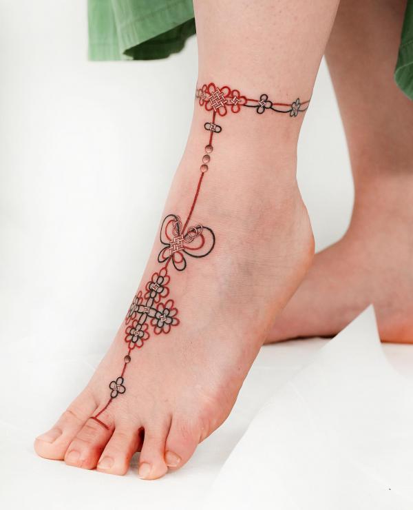 80+ Artistic Line Work Tattoo Designs