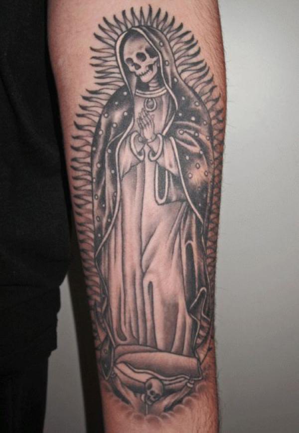 60 Santa Muerte Tattoo Designs with Meaning