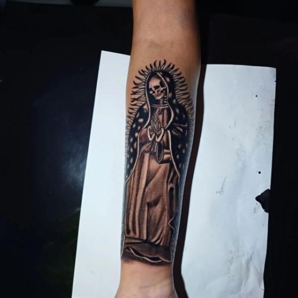 60 Santa Muerte Tattoo Designs with Meaning