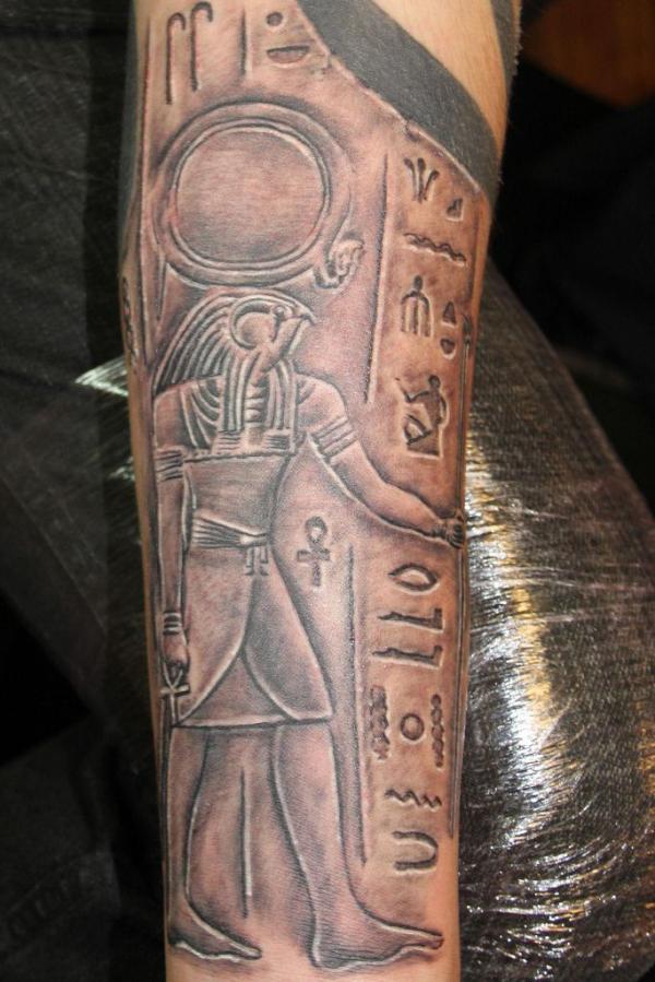 50 Egyptian Hieroglyphics Tattoo Designs with Meaning