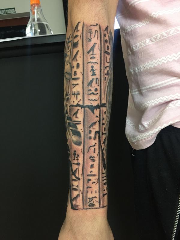 50 Egyptian Hieroglyphics Tattoo Designs with Meaning
