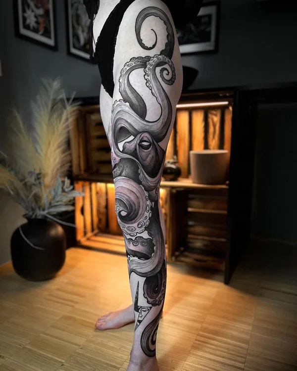 90 Kraken Tattoo ideas: Design and Meaning