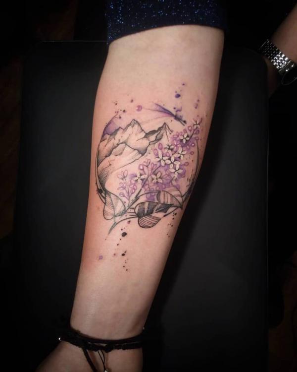Floral Watercolor Tattoos: A Symphony of Color on Skin