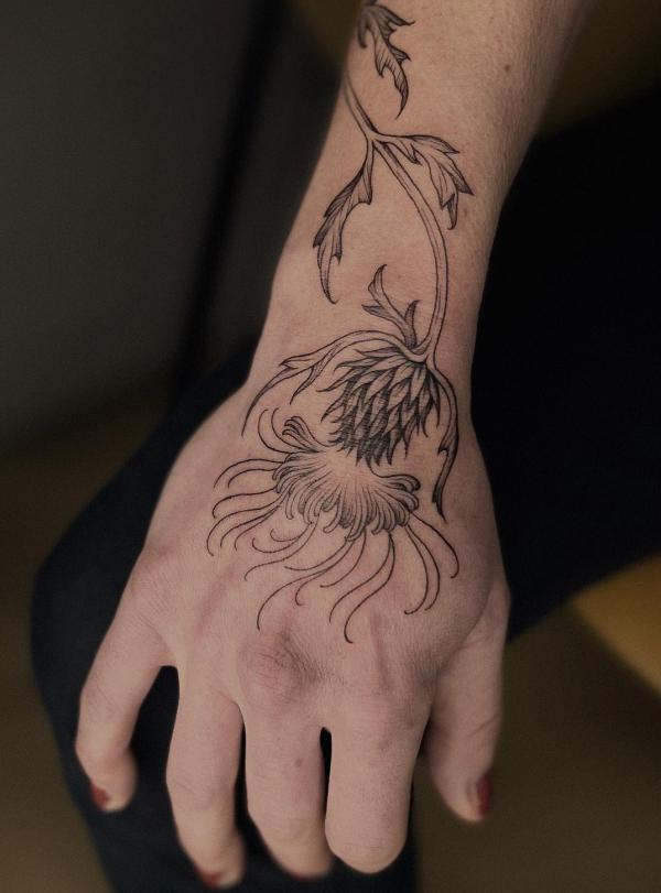 100 Thistle Tattoo Designs with Meaning