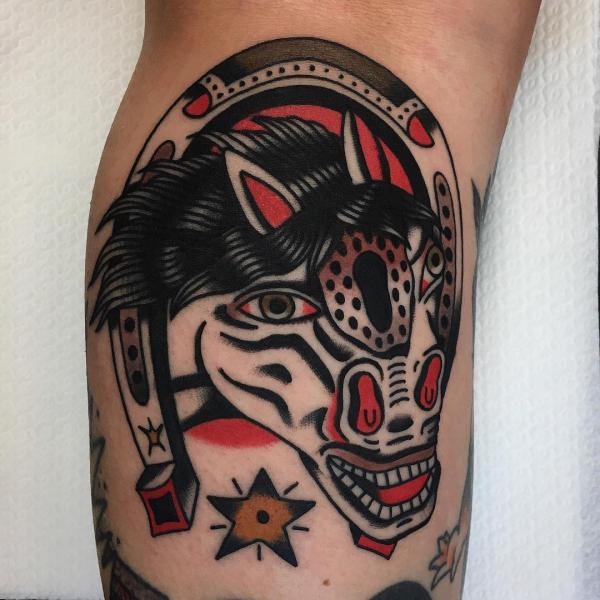 118 Charming Horseshoe Tattoos with Meanings