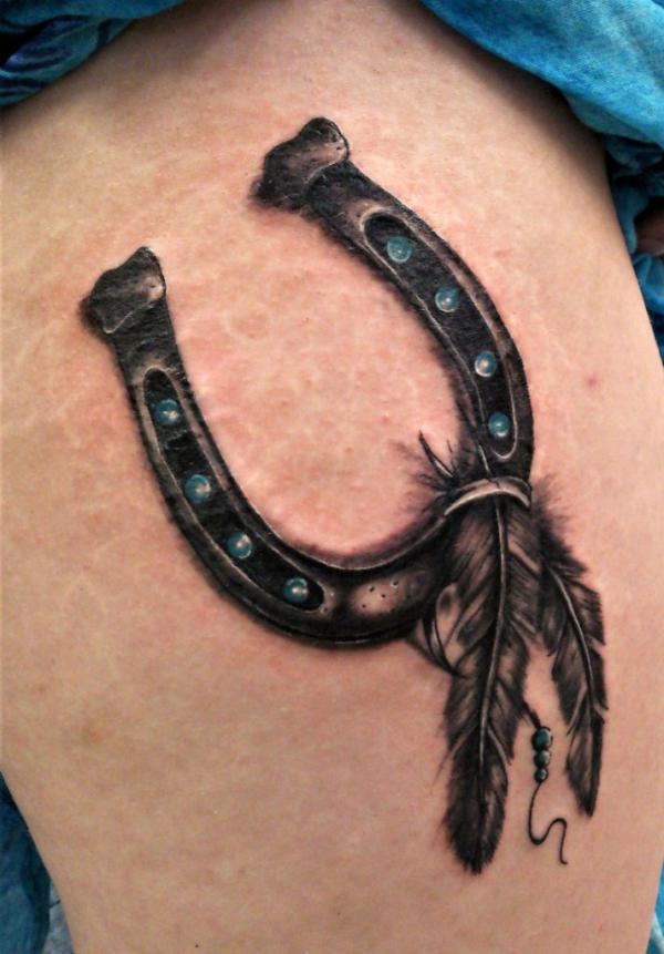 118 Charming Horseshoe Tattoos with Meanings