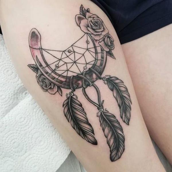 118 Charming Horseshoe Tattoos with Meanings