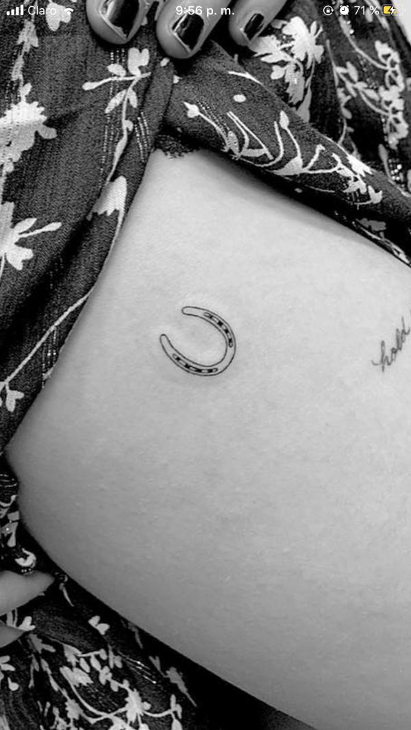 118 Charming Horseshoe Tattoos with Meanings