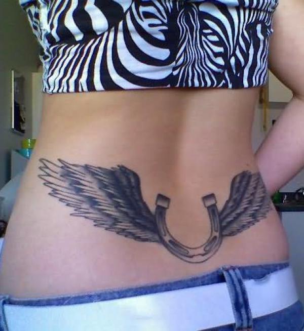 118 Charming Horseshoe Tattoos with Meanings