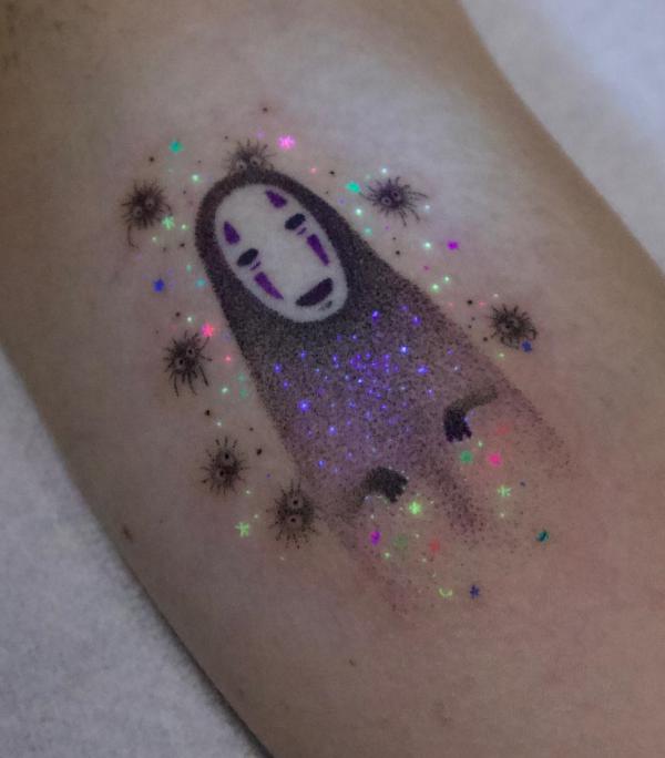 80 No Face Tattoo Designs with Meaning